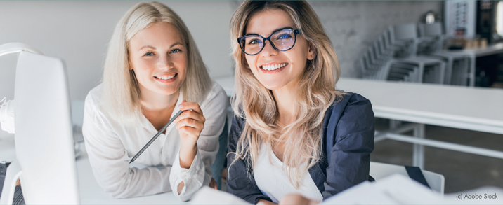 Sachbearbeiterinnen im Büro